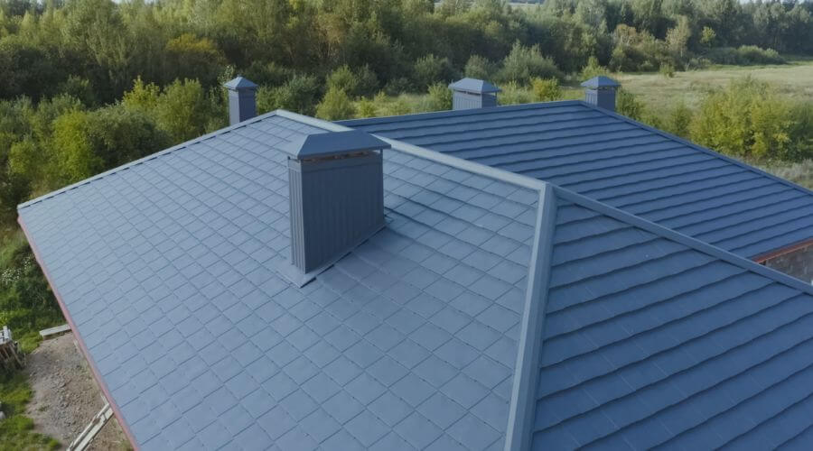 Professional gutter cleaning in Commerce, TX